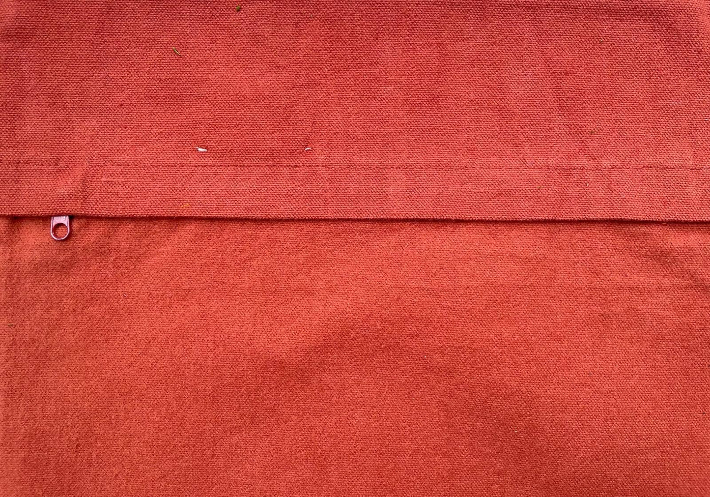 PUNHAKA CUSHION - WOOL AND COTTON