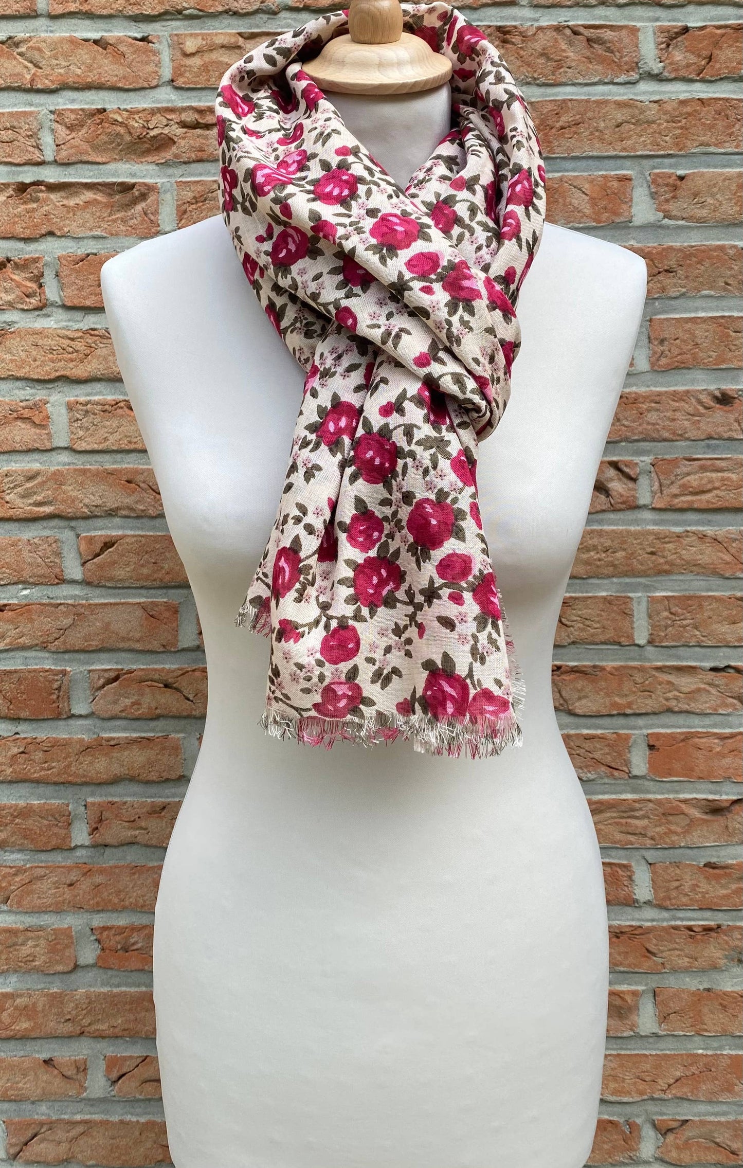JULIA SCARF - 100% VISCOSE