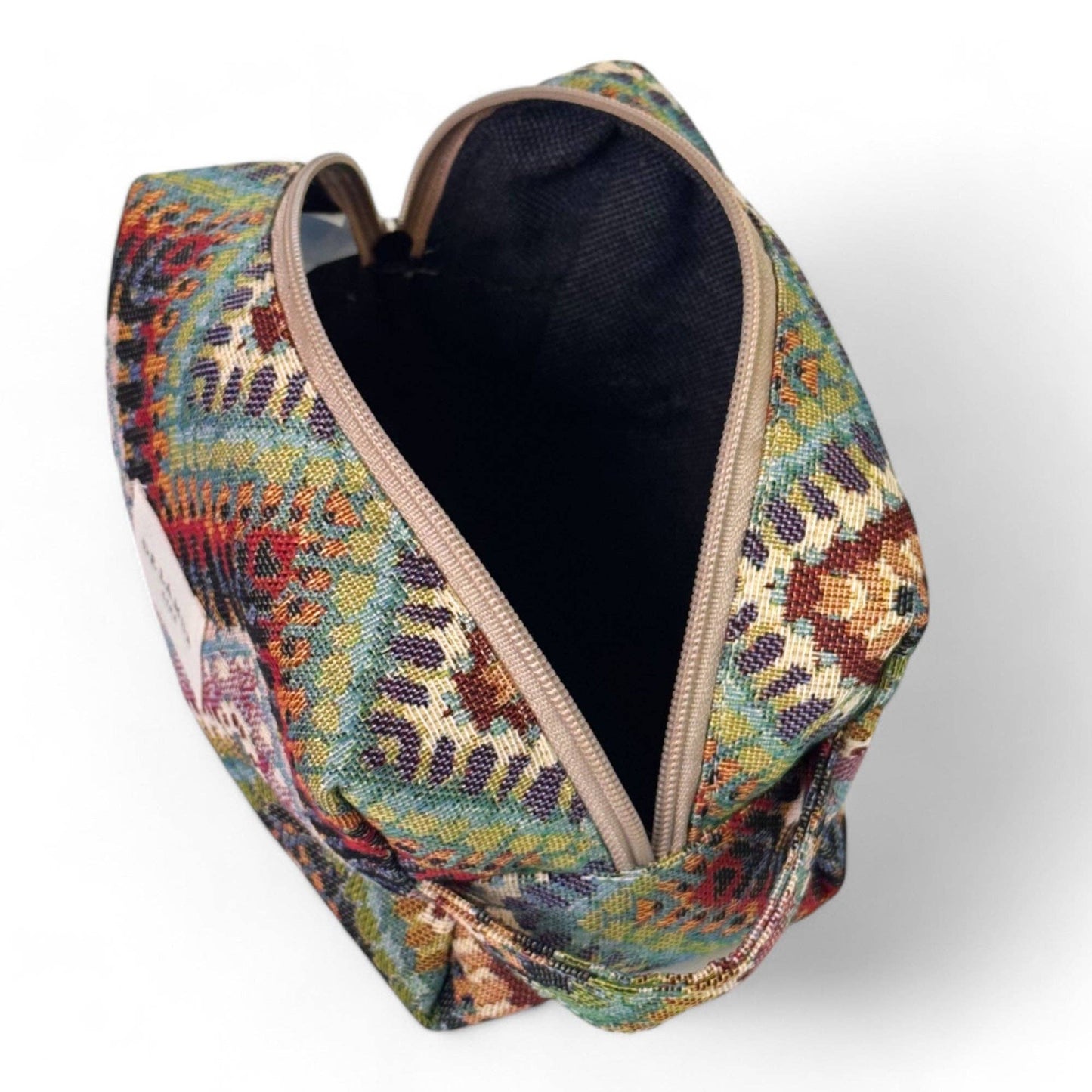 Medium Bero Toiletry Bag