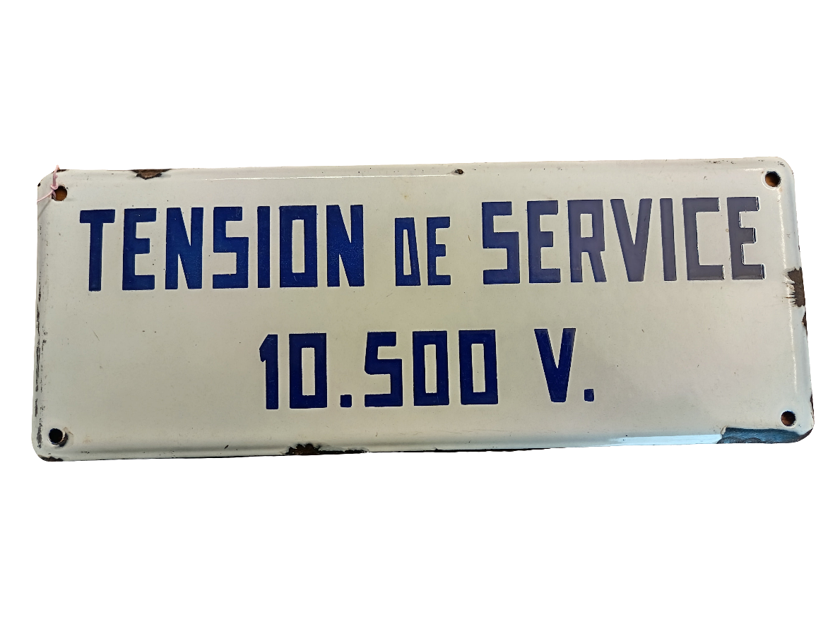 Emalikyltti, Tension de service, 10.500V